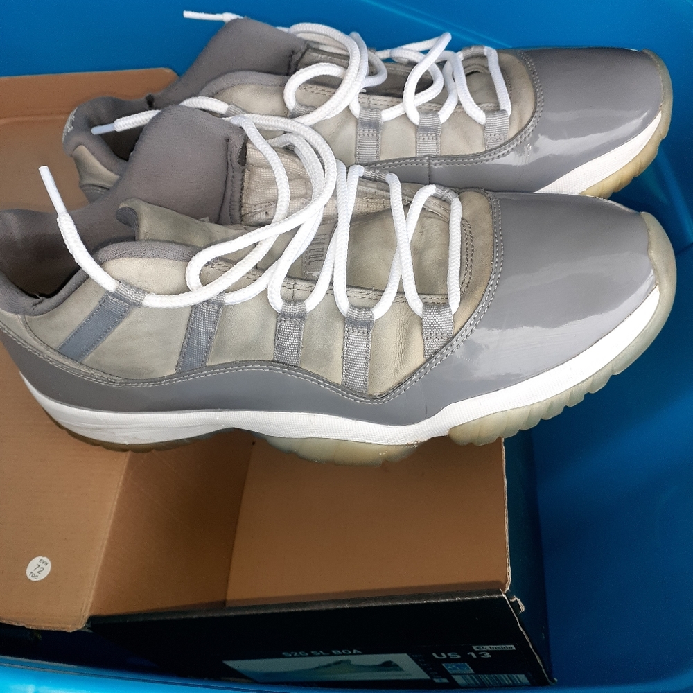 Jordan cool grey 11 low